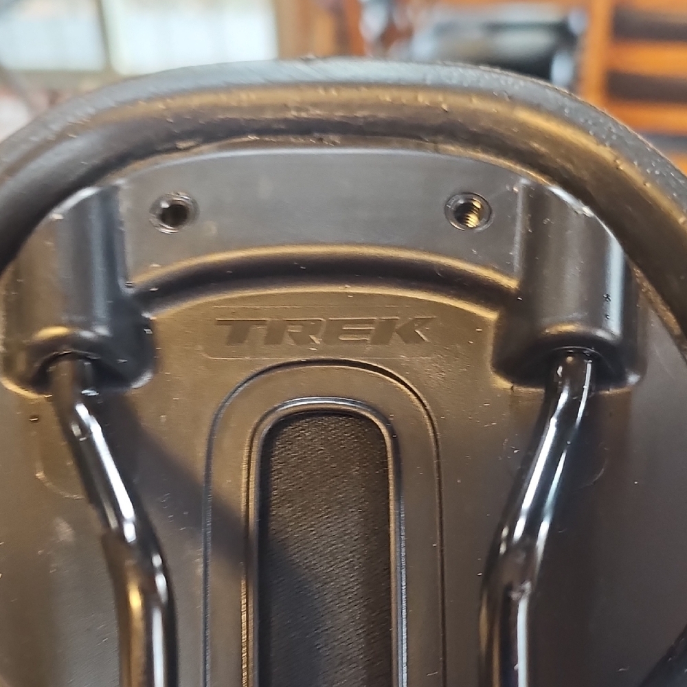 3 Black Bicycle Saddle Seat Set - Picture 4 of 6